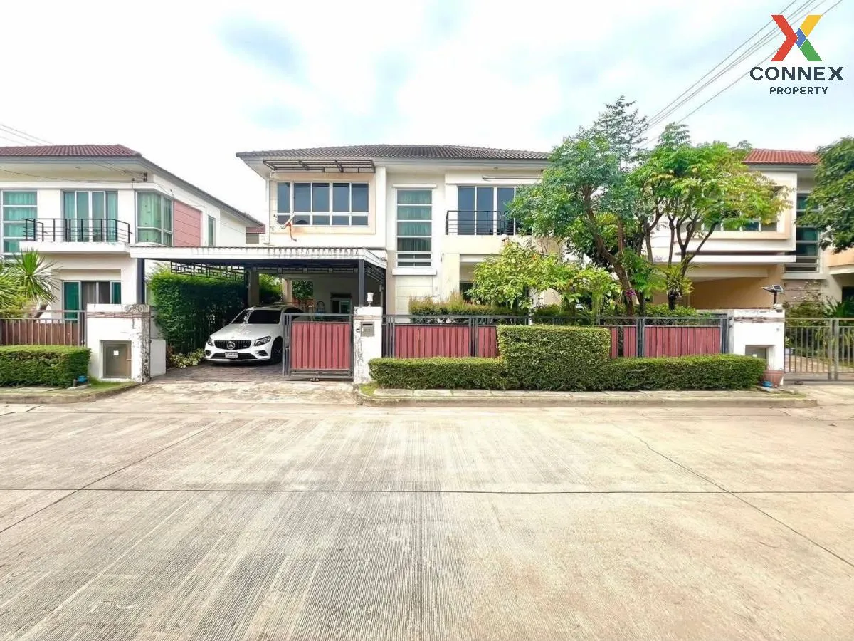 For Sale House , Life Bangkok Boulevard Ramintra 23 , MRT-Lat Pla 1