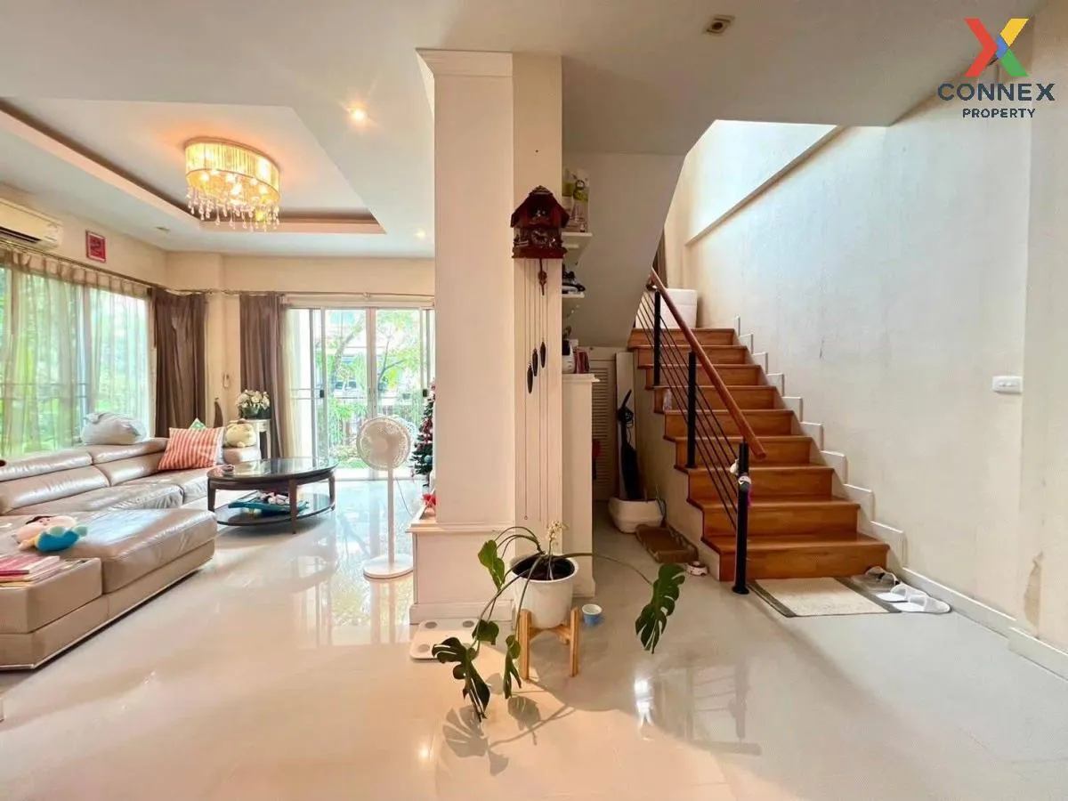 For Sale House , Life Bangkok Boulevard Ramintra 23 , MRT-Lat Pla