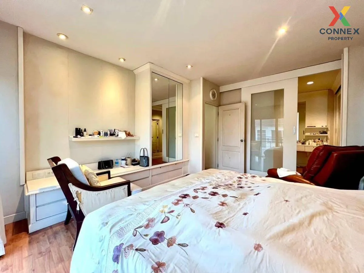 For Sale House , Life Bangkok Boulevard Ramintra 23 , MRT-Lat Pla