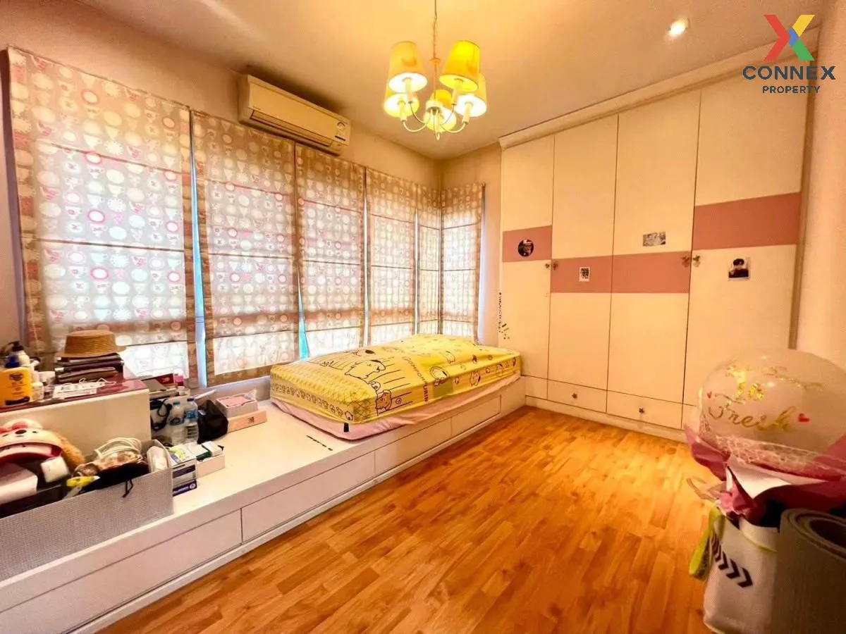 For Sale House , Life Bangkok Boulevard Ramintra 23 , MRT-Lat Pla