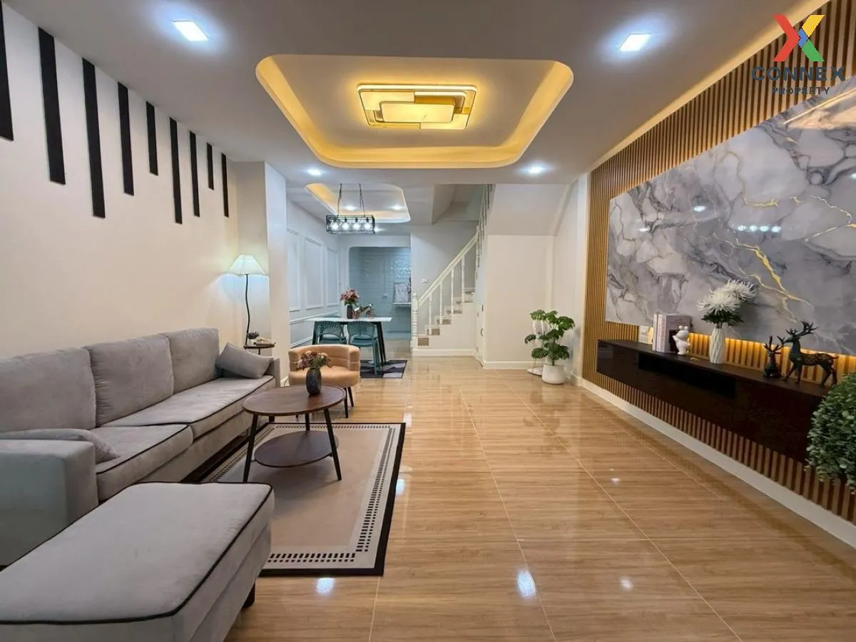 ขายทาวน์เฮ้าส์/ทาวน์โฮม  เค.ซี. รามอินทรา 8 รีโนเวทใหม่ สามวาตะวั 4