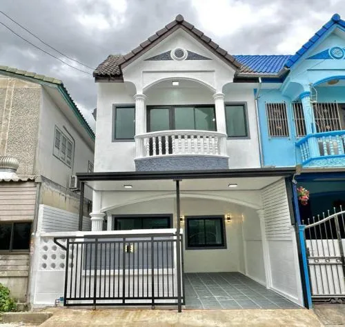 For Sale Townhouse/Townhome  , Suthawan , newly renovated , Bang Len , Bang Yai , Nonthaburi , CX-125563