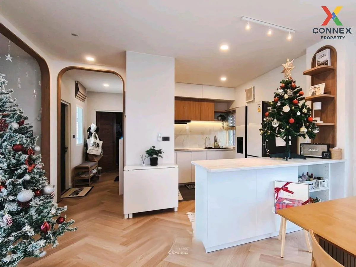 For Rent House , CENTRO Phahol-Vibhavadi 2 , Khlong Nueng , khlon
