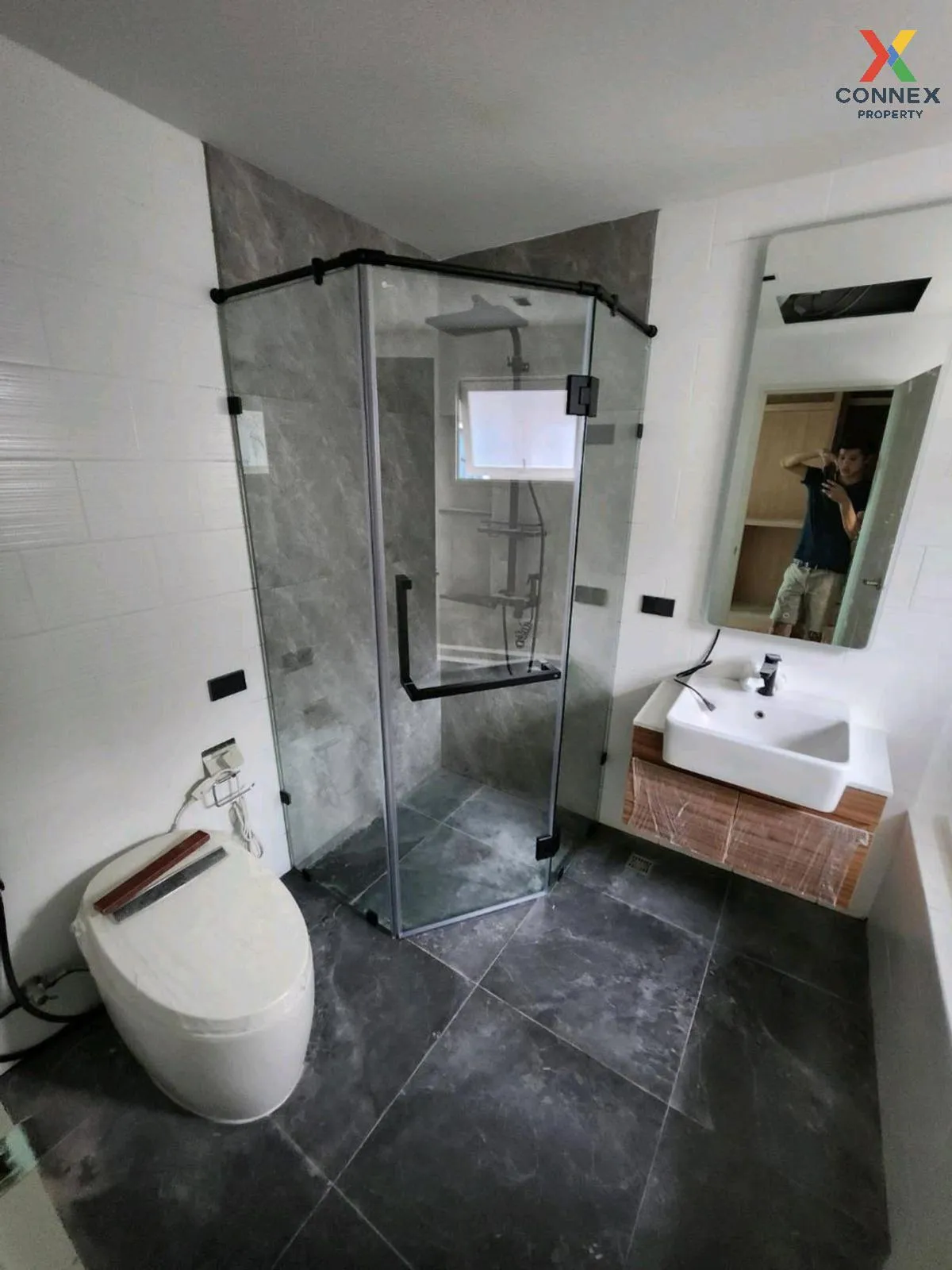 For Rent House , CENTRO Phahol-Vibhavadi 2 , Khlong Nueng , khlon