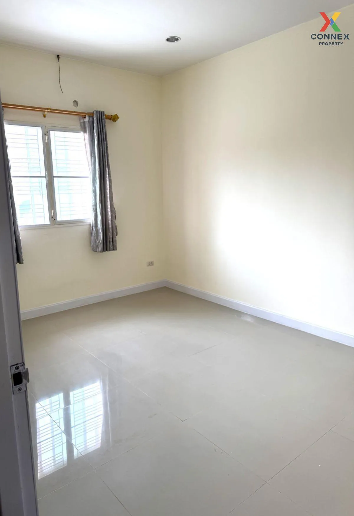For Rent Townhouse/Townhome  , I Leaf Town Rama 2 km. 14 , Phanth