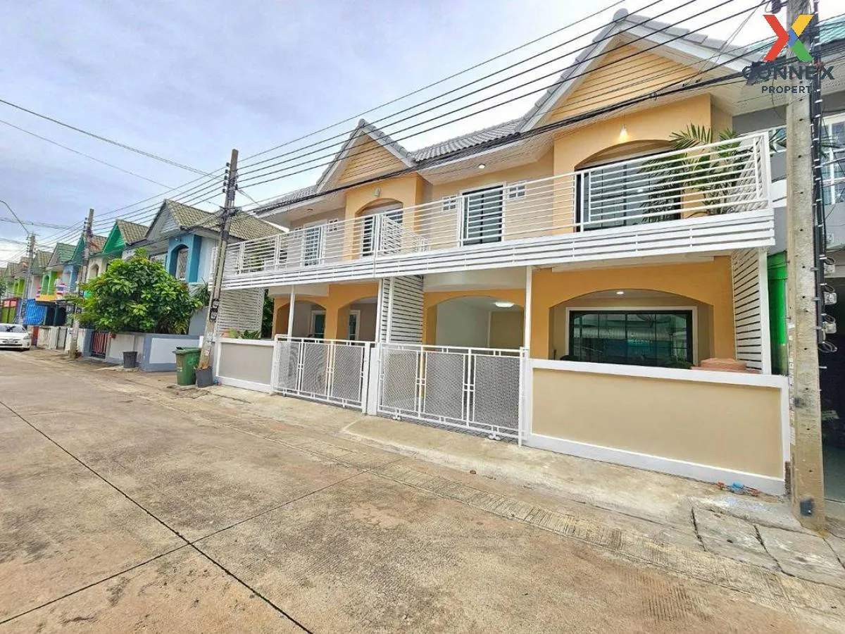 For Sale Townhouse/Townhome  , Baan Sucha , newly renovated , Lah 2
