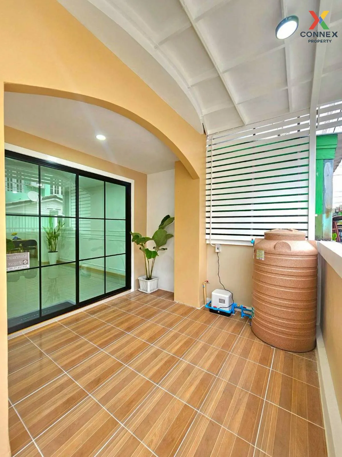 For Sale Townhouse/Townhome  , Baan Sucha , newly renovated , Lah 4