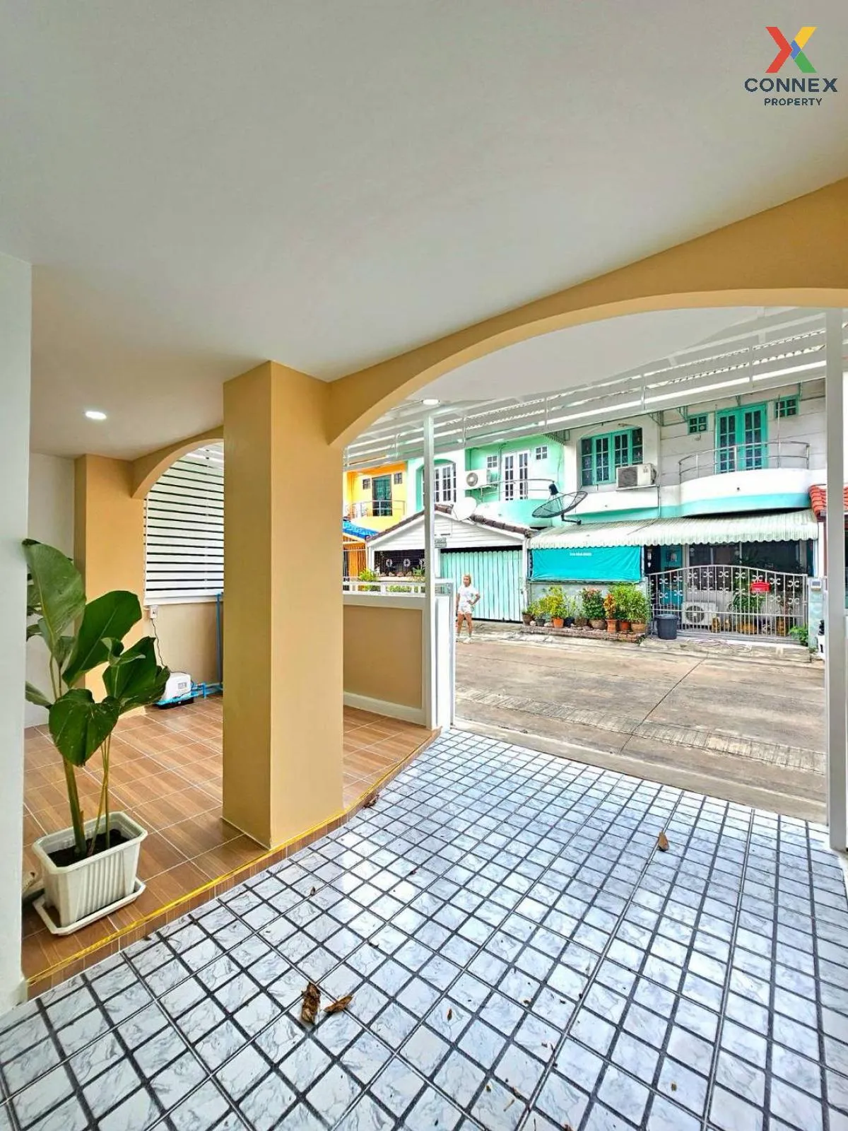 For Sale Townhouse/Townhome  , Baan Sucha , newly renovated , Lah