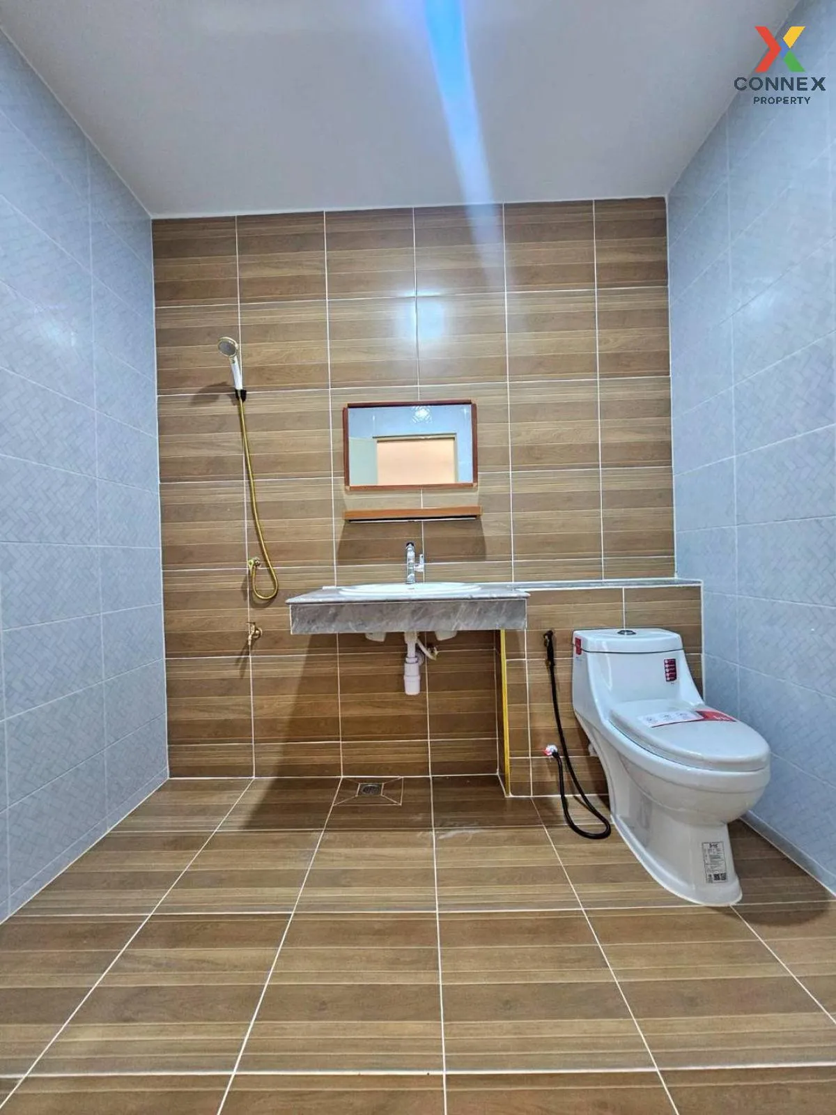 For Sale Townhouse/Townhome  , Baan Sucha , newly renovated , Lah