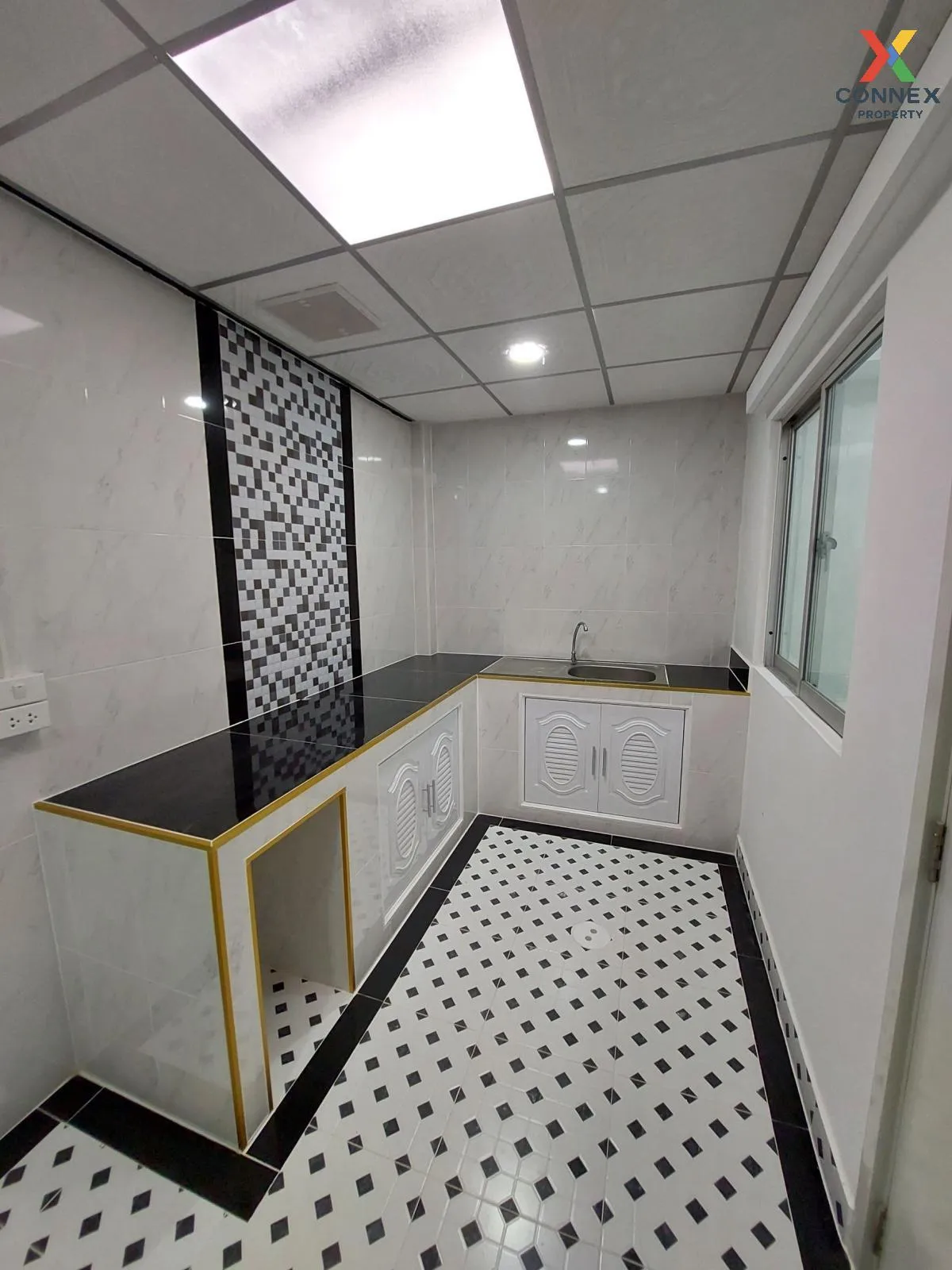 For Sale Townhouse/Townhome  , Baan Pruksa 113 Krungthep - Pathum
