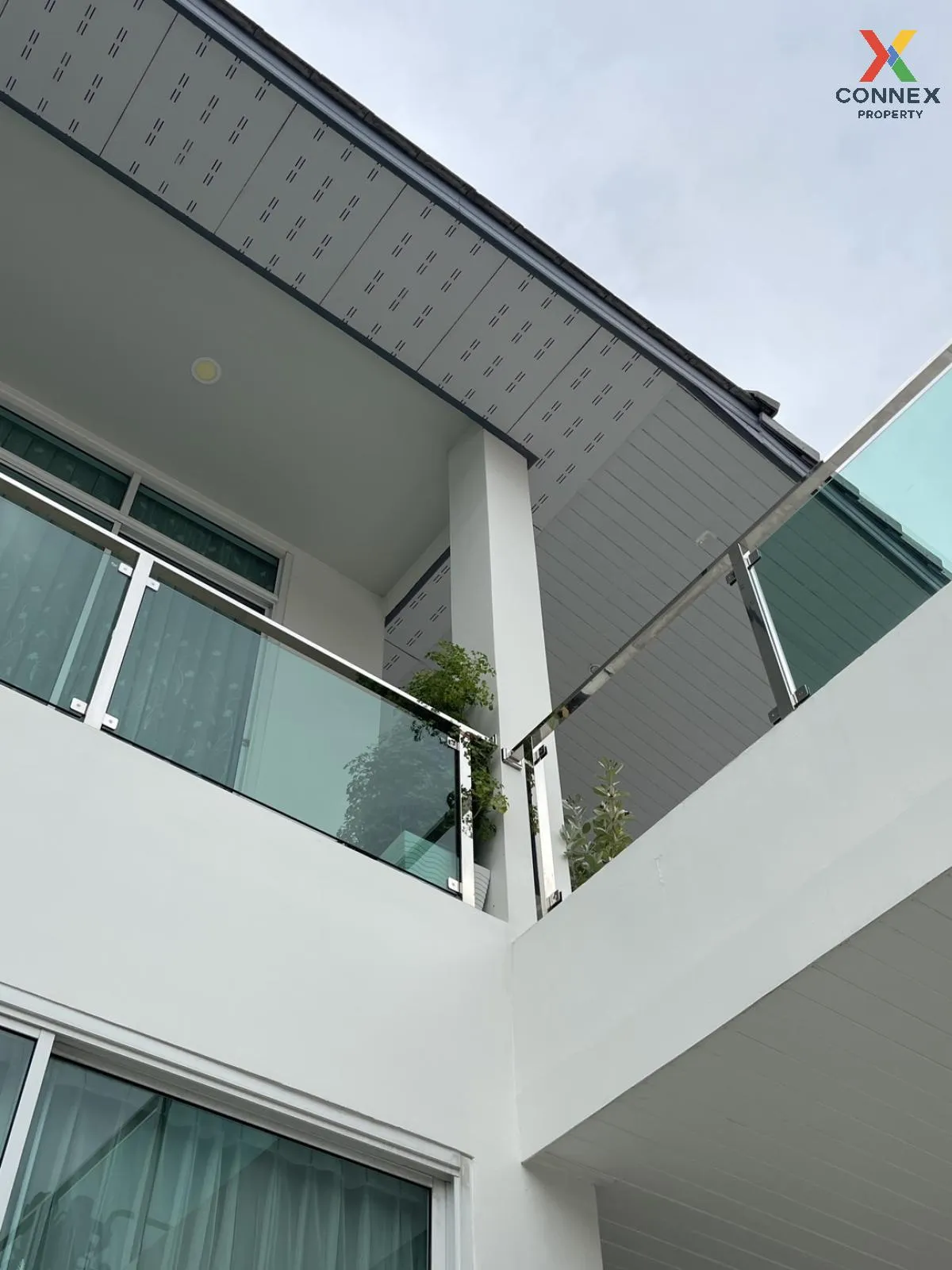 For Sale House , Baan Preecha Suwinthawong , Saen Saep , Min Buri 2