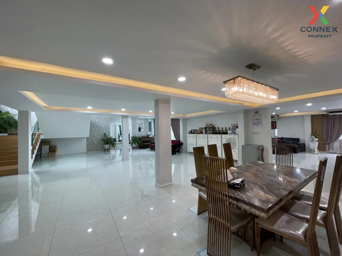 For Sale House , Baan Preecha Suwinthawong , Saen Saep , Min Buri