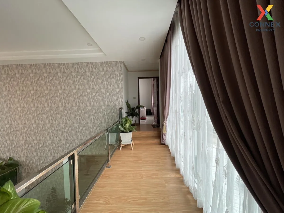 For Sale House , Baan Preecha Suwinthawong , Saen Saep , Min Buri
