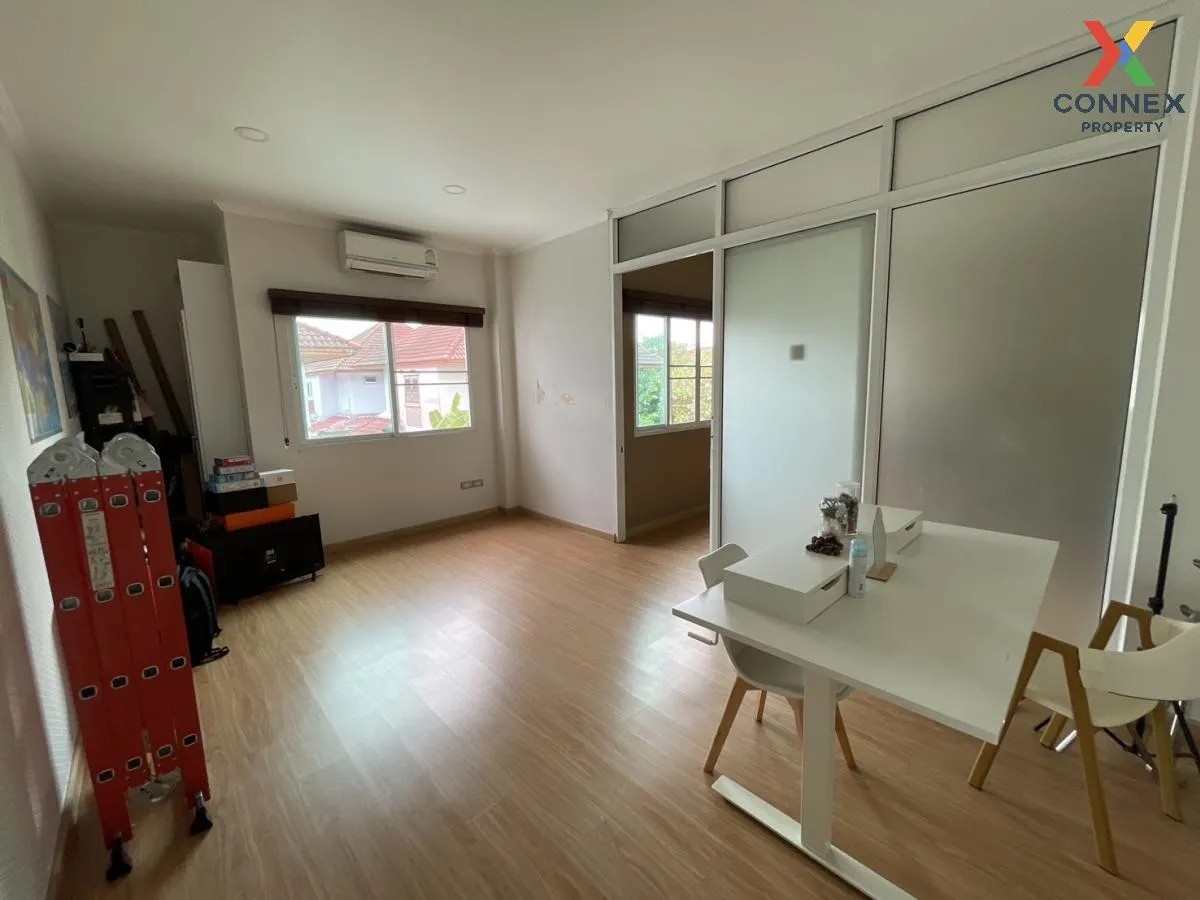 For Sale House , Baan Preecha Suwinthawong , Saen Saep , Min Buri
