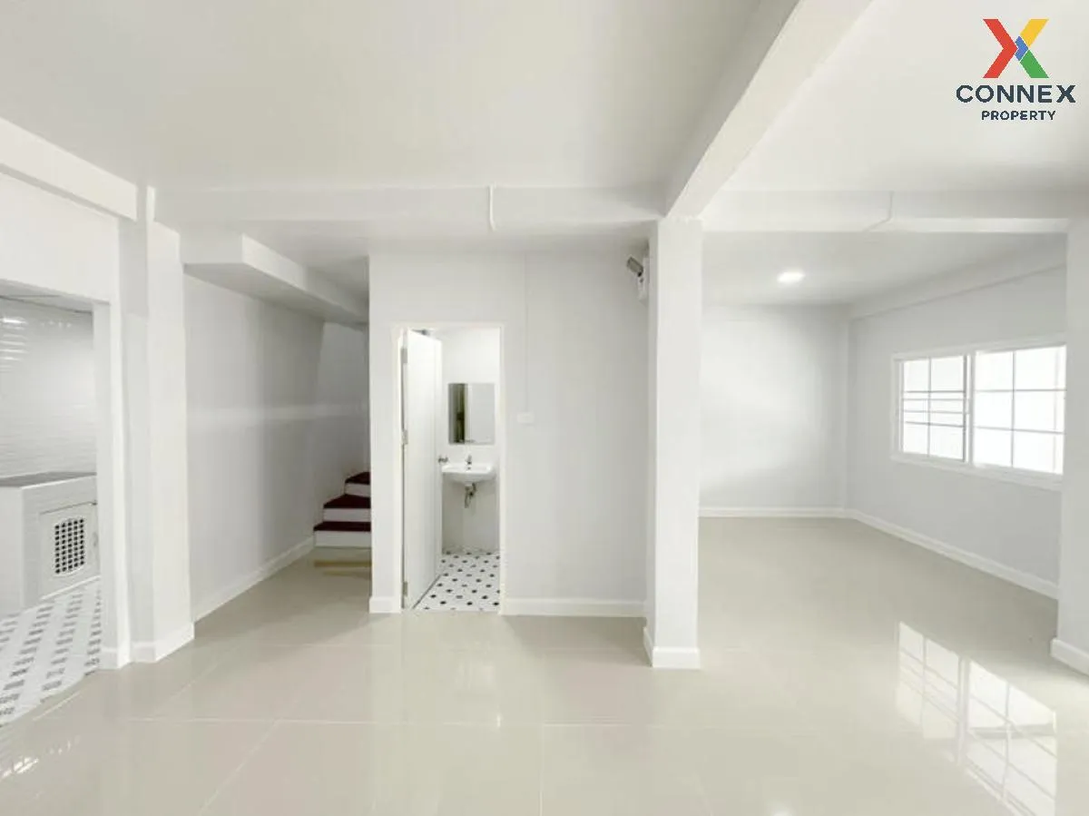 For Sale Townhouse/Townhome  , Baan Ruean Suk 2 , Lam Phak Kut , 