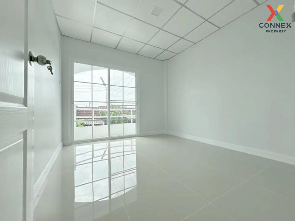 For Sale Townhouse/Townhome  , Baan Ruean Suk 2 , Lam Phak Kut , 