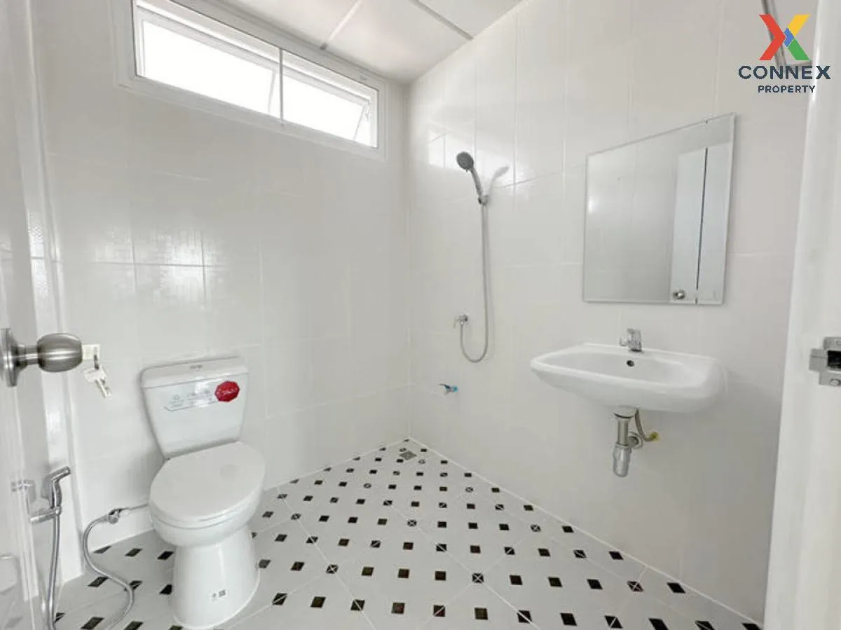 For Sale Townhouse/Townhome  , Baan Ruean Suk 2 , Lam Phak Kut , 