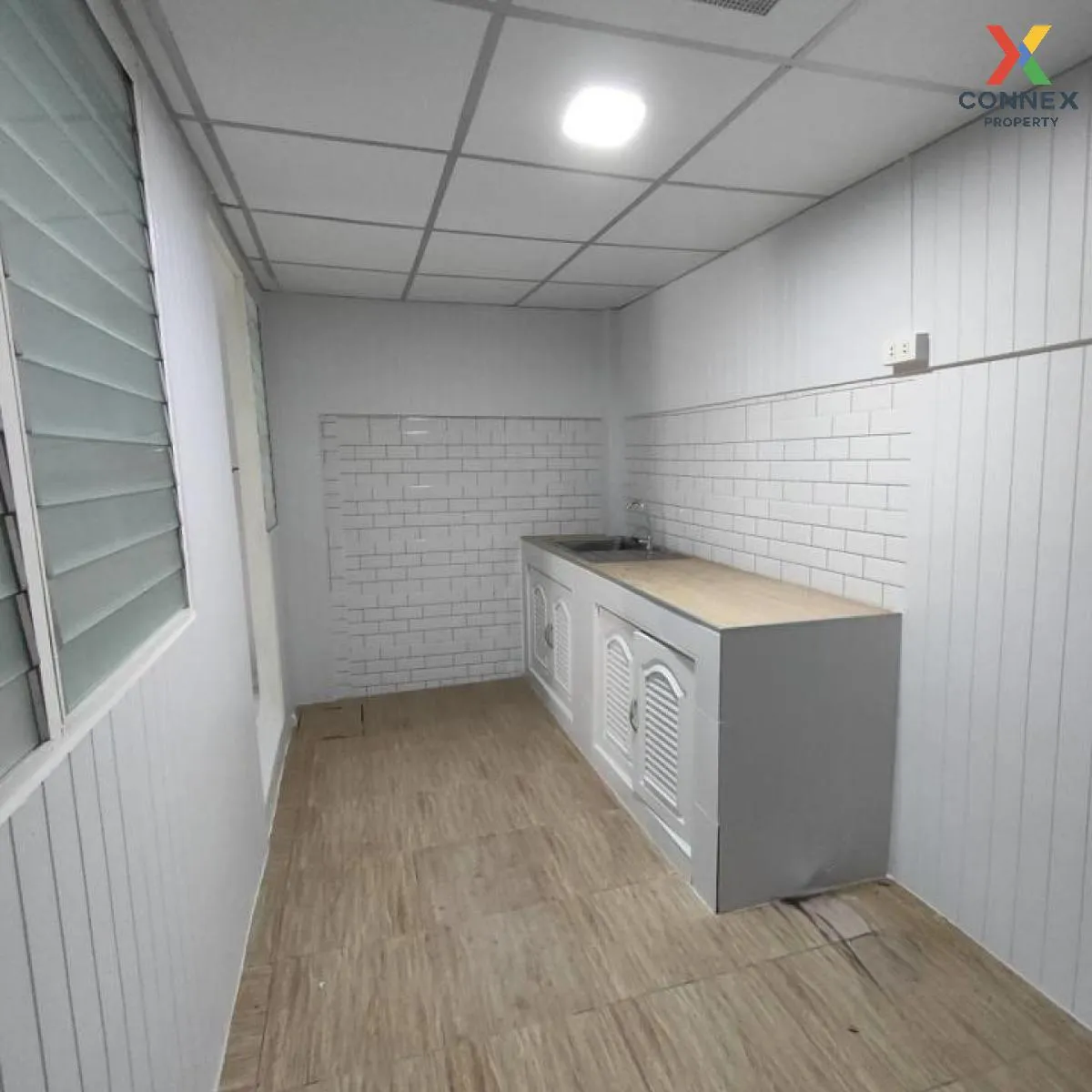 For Sale Townhouse/Townhome  , Thanyapruek Klong 7 , Lam Phak Kut