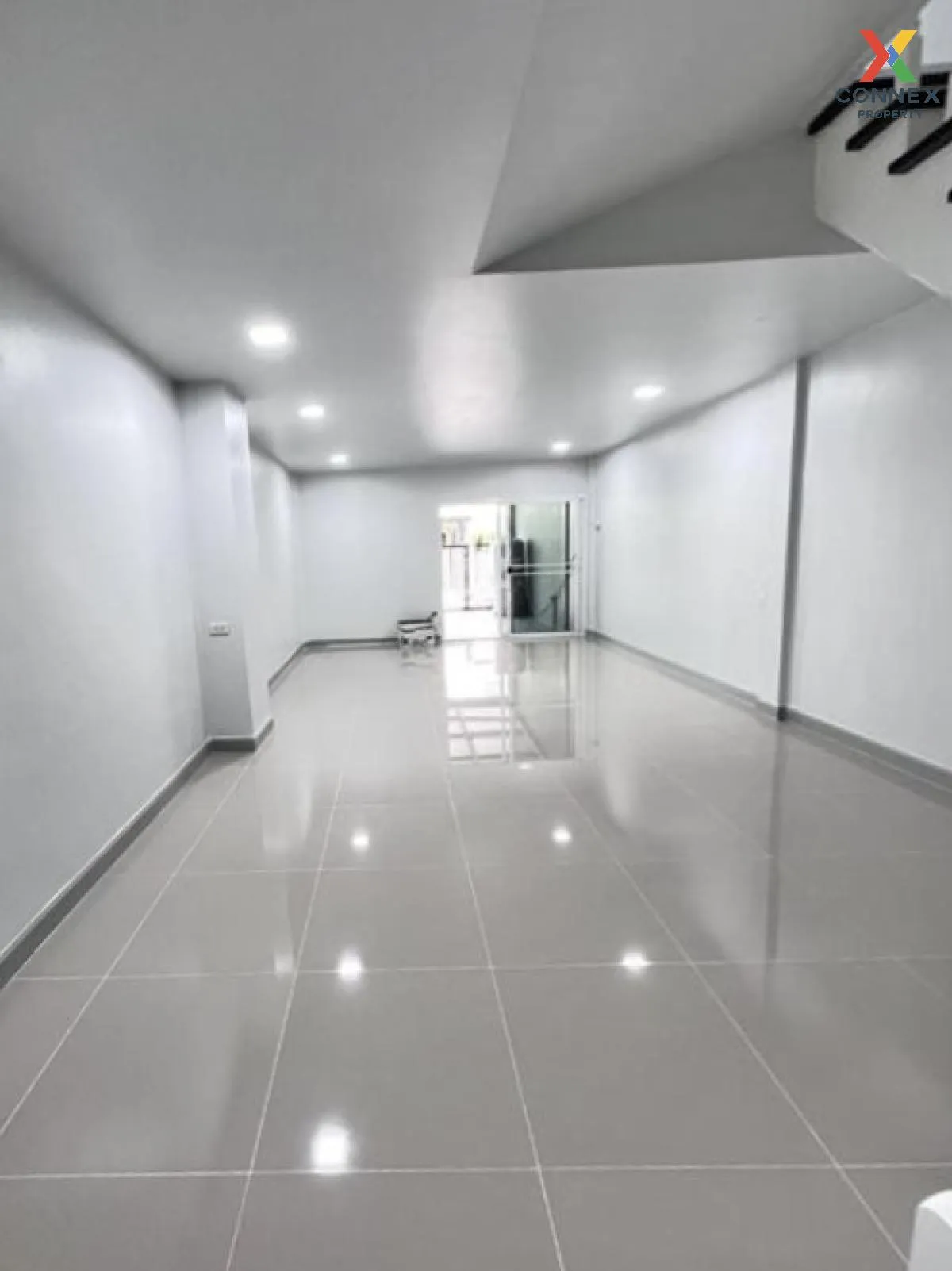 For Sale Townhouse/Townhome  , Baan Rom Yen  , BTS-Ekkamai , Phra