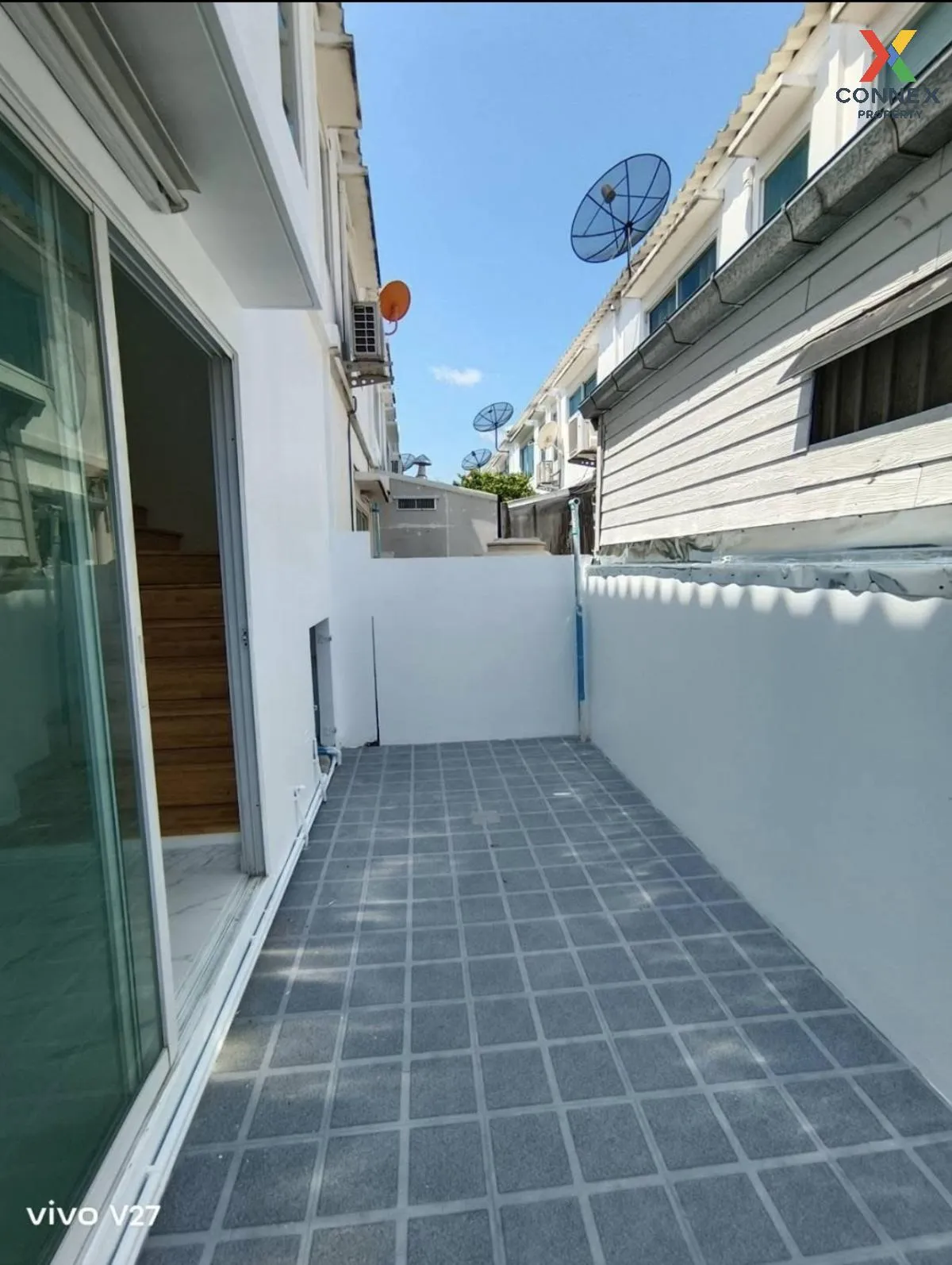 For Sale Townhouse/Townhome  , Indy Prachauthit 90-3 , Thung Khu 
