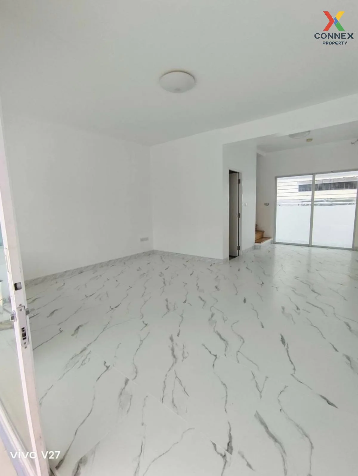 For Sale Townhouse/Townhome  , Indy Prachauthit 90-3 , Thung Khu 
