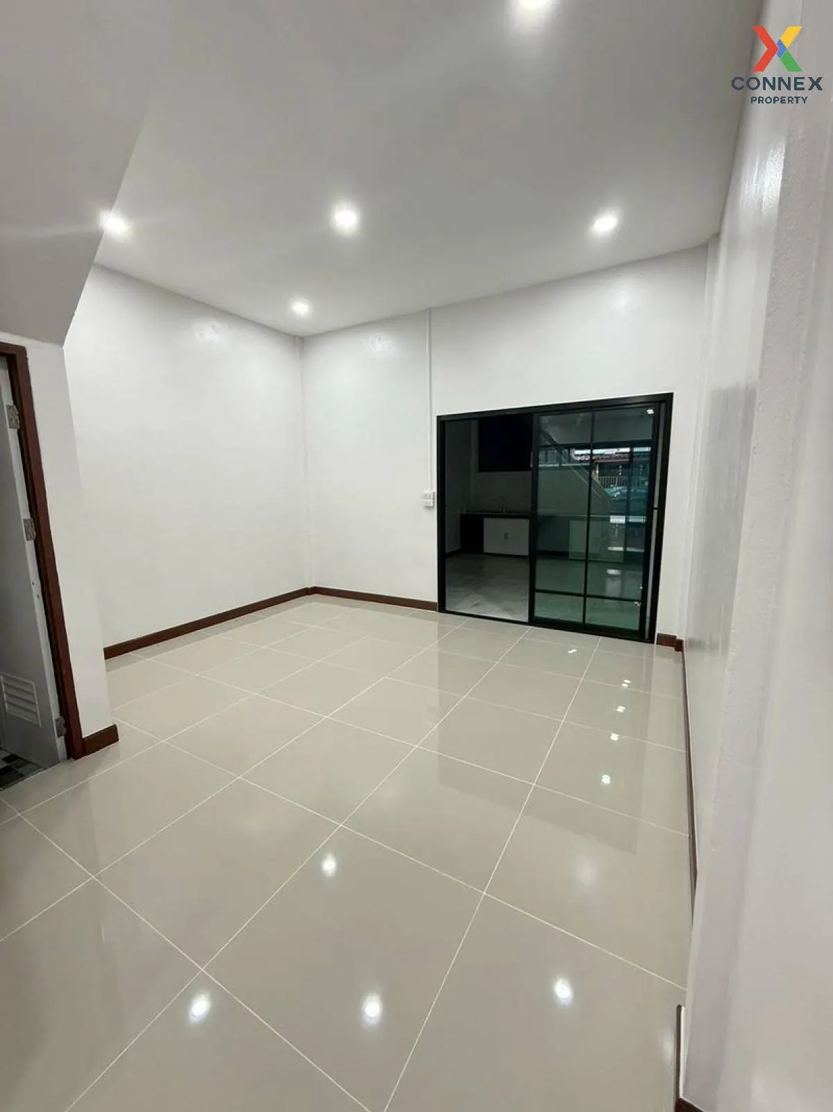 For Sale Townhouse/Townhome  , Baan Sinphet , MRT-Khong Bang Phai 4
