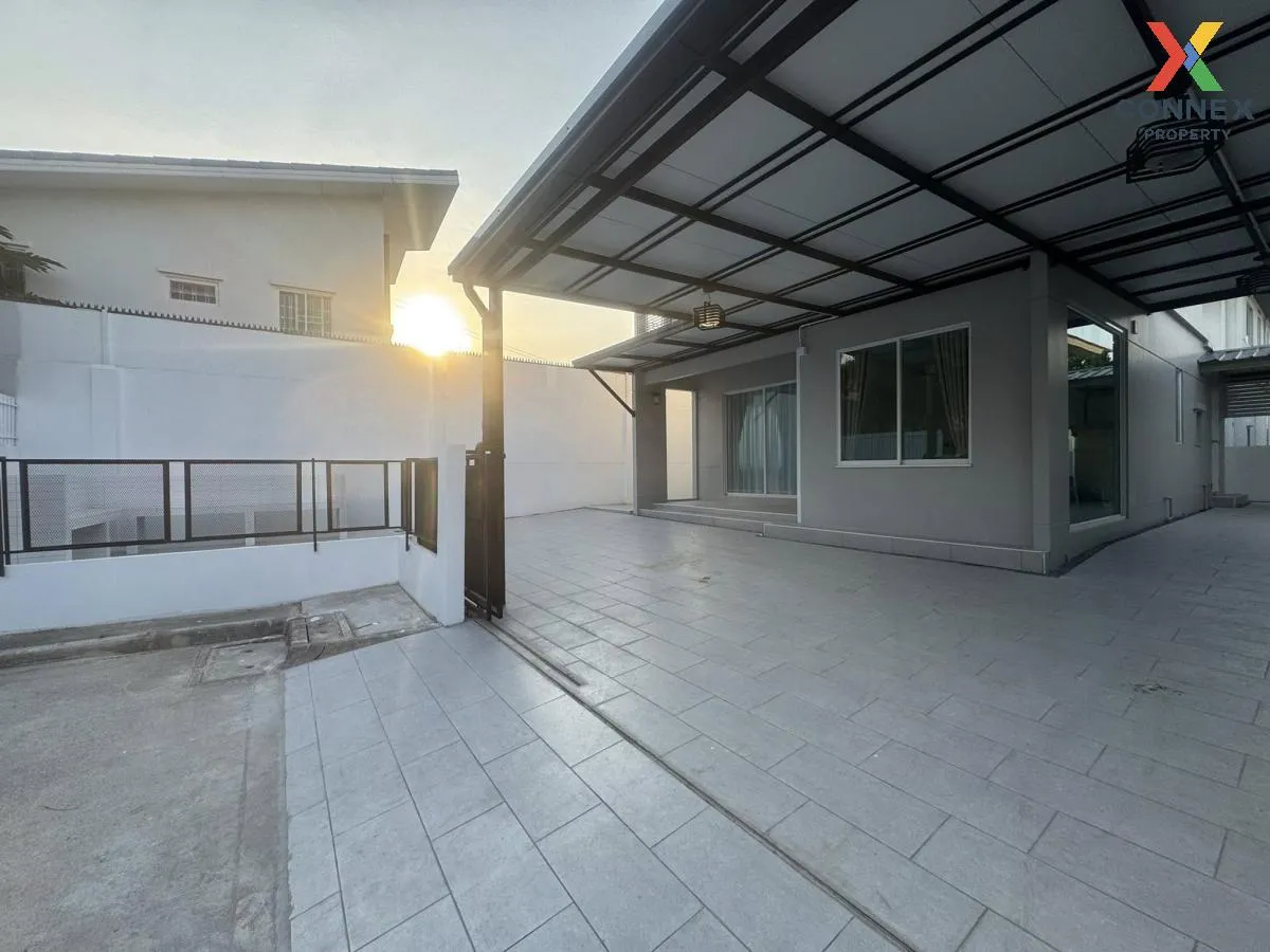 For Sale House , INIZIO 2 PINKLAO-WONGWAEN , corner unit , newly  4