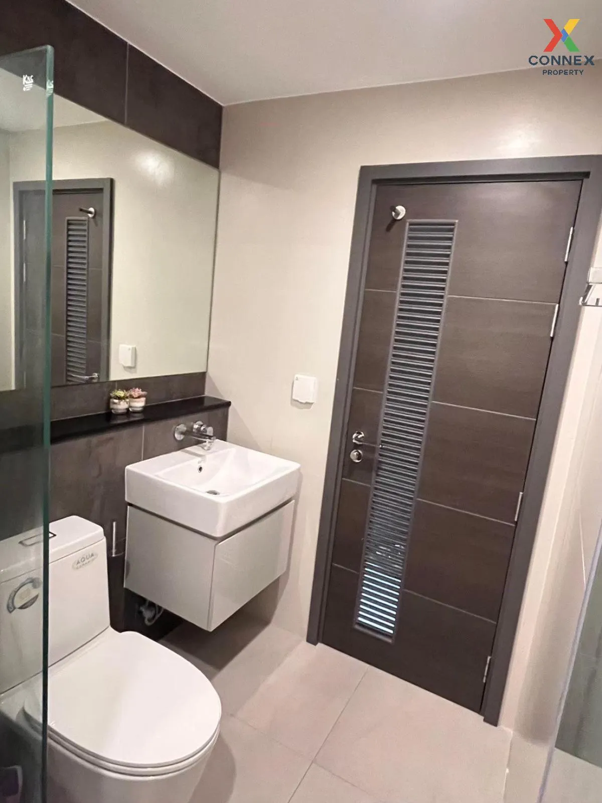 ขายคอนโด  เออร์บาโน่ ราชวิถี ชั้นสูง วิวแม่น้ำ MRT-สิรินธร บางพลั