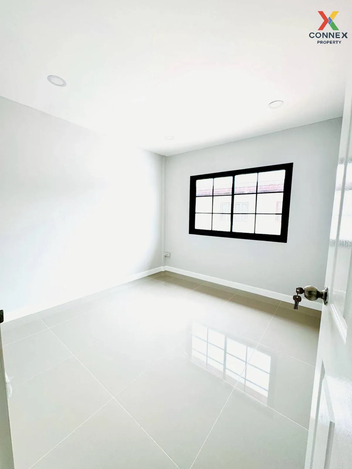 For Sale Townhouse/Townhome  , Baan Buathong 3 , newly renovated 