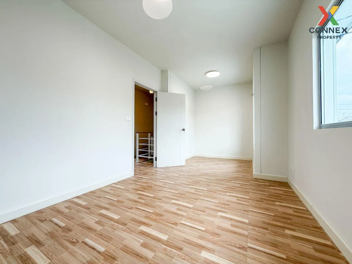 For Sale Townhouse/Townhome  , Baan Pruksa 112 Klongbangpai Stati
