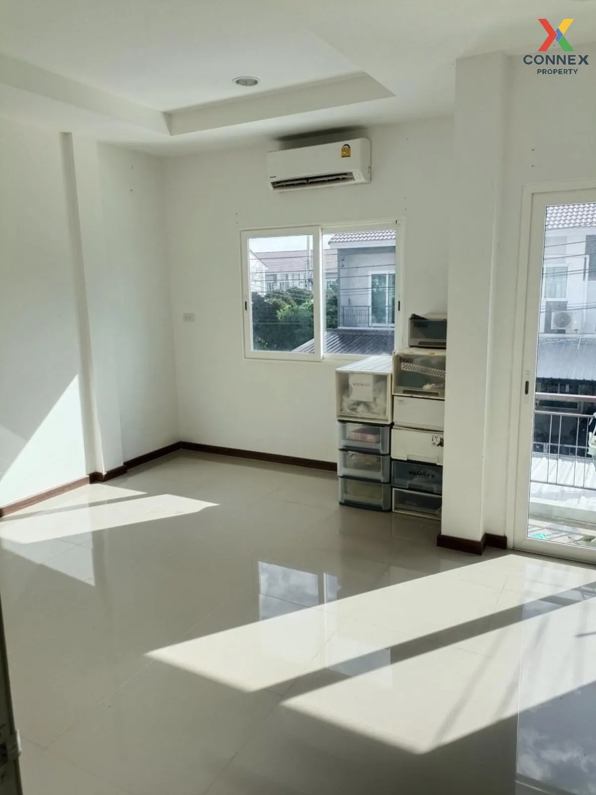 For Sale Townhouse/Townhome  , Suetrong Cozy Bangbuathong-340 , L 3