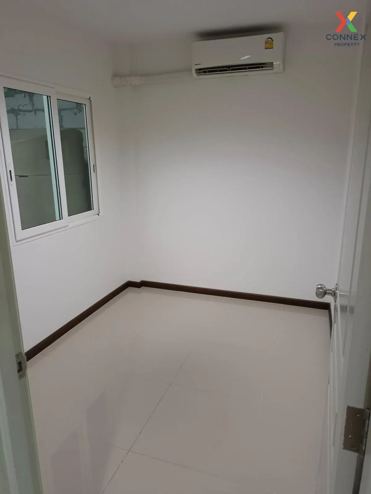 For Sale Townhouse/Townhome  , Suetrong Cozy Bangbuathong-340 , L