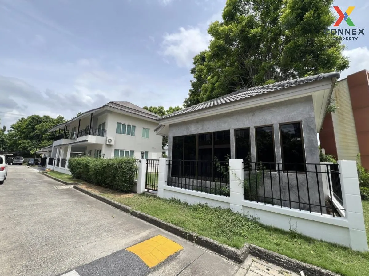 For Sale House , Suetrong Cozy Bangbuathong-340 , Lahan , Bang Bu 3
