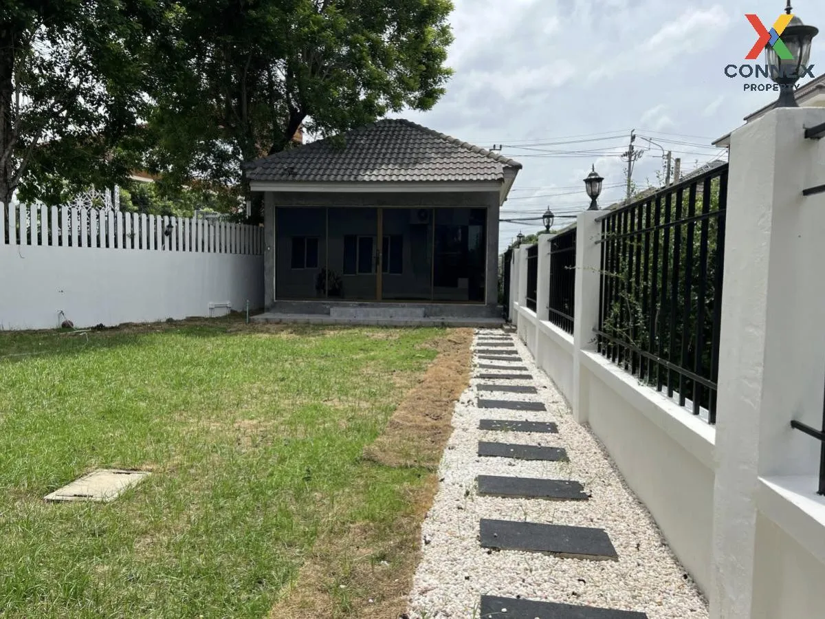 For Sale House , Suetrong Cozy Bangbuathong-340 , Lahan , Bang Bu