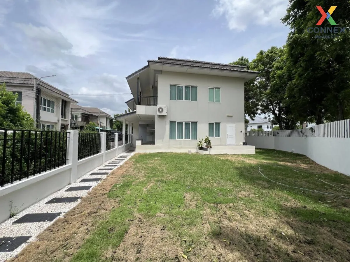 For Sale House , Suetrong Cozy Bangbuathong-340 , Lahan , Bang Bu
