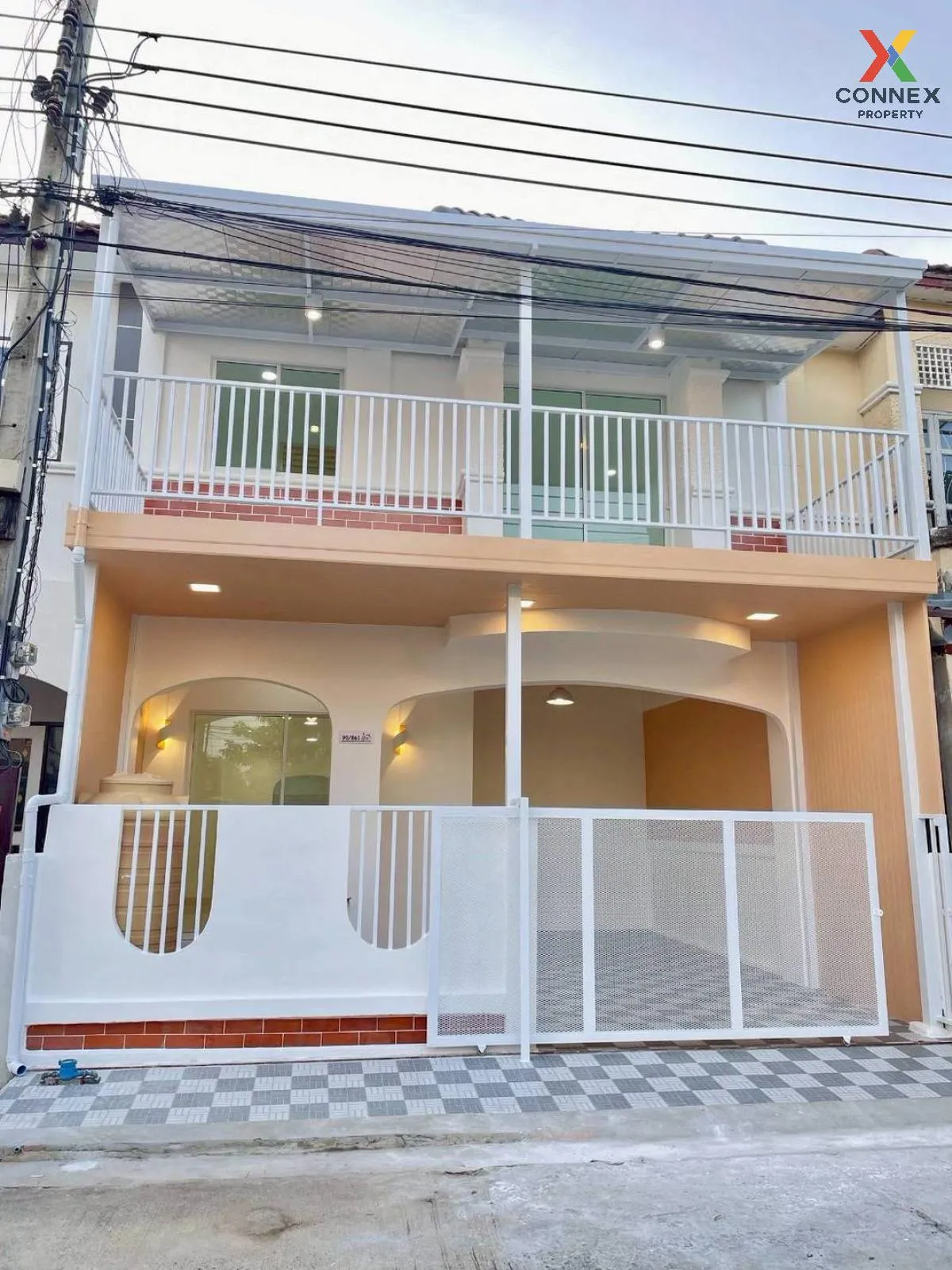For Sale Townhouse/Townhome  , Baan Piyawararom 1 , wide frontage 1