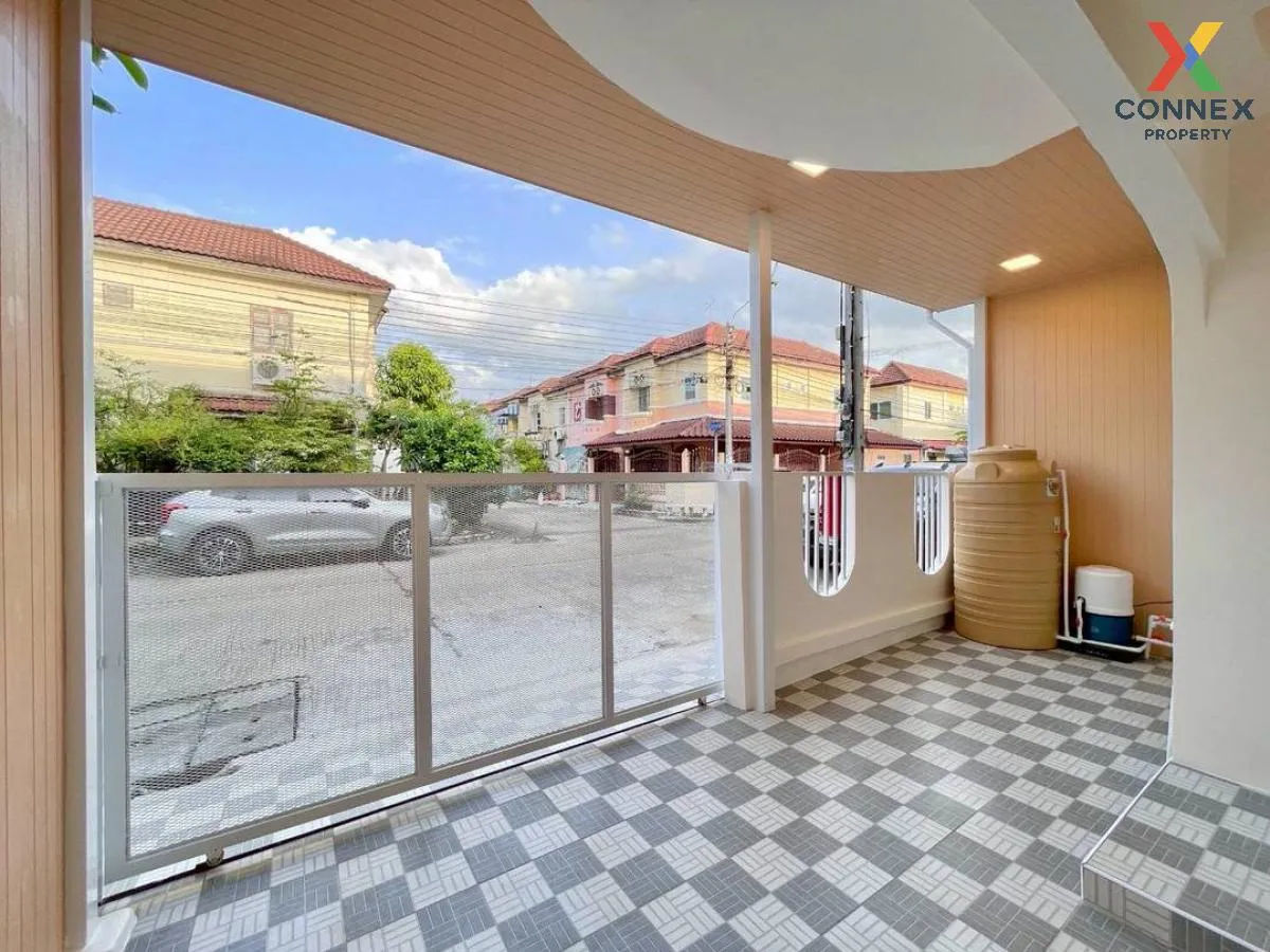 For Sale Townhouse/Townhome  , Baan Piyawararom 1 , wide frontage 2