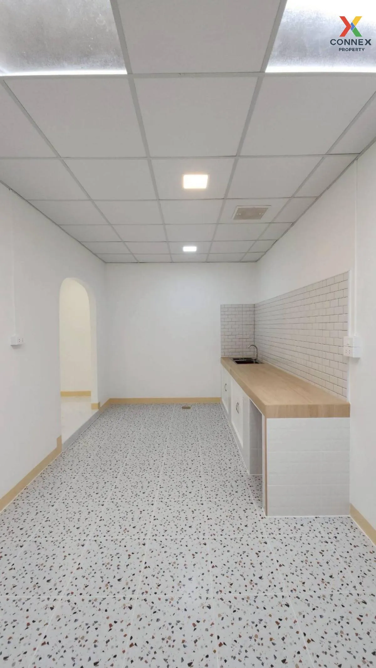 For Sale Townhouse/Townhome  , Baan Piyawararom 1 , wide frontage
