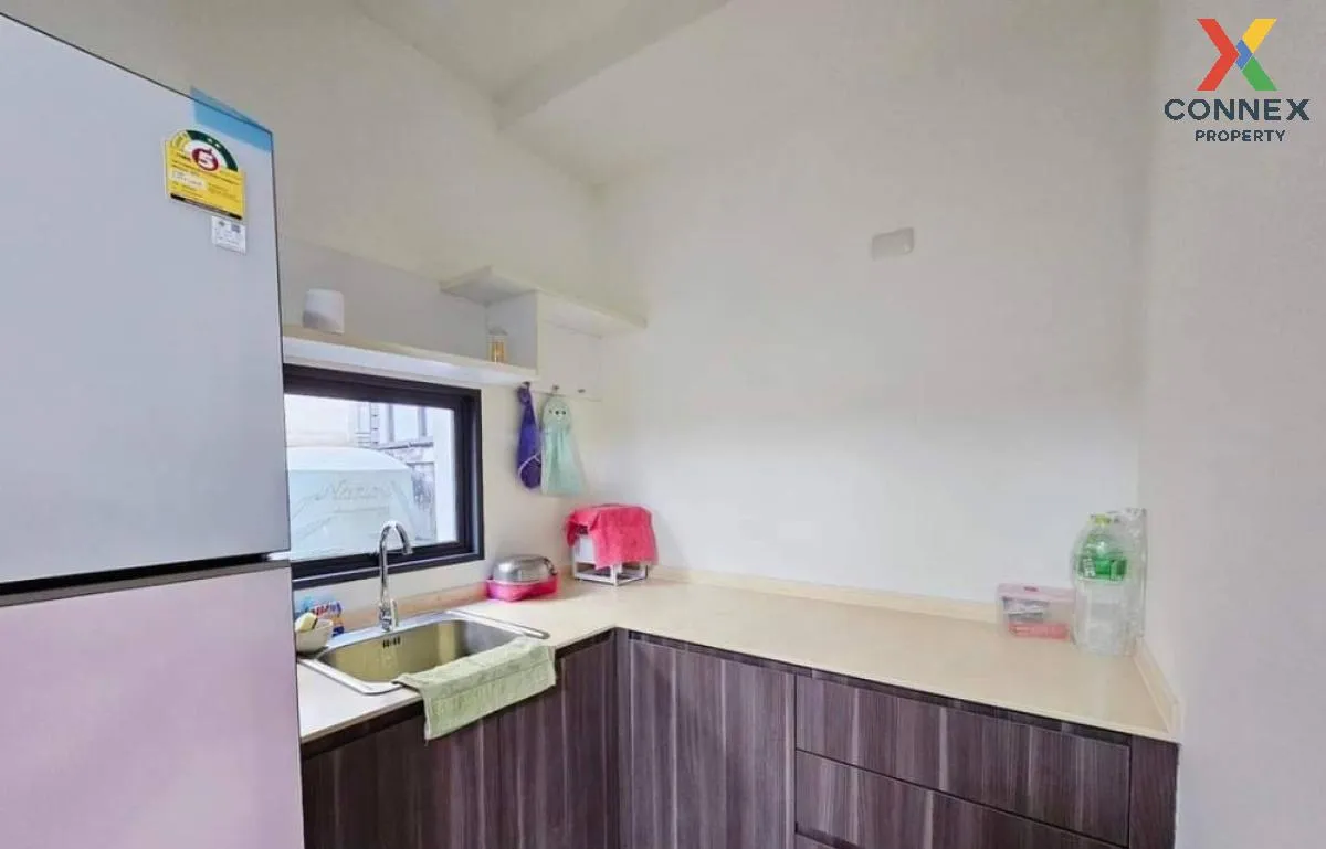 For Rent Townhouse/Townhome  , Town Avenue Merge Rattanathibet ,  3