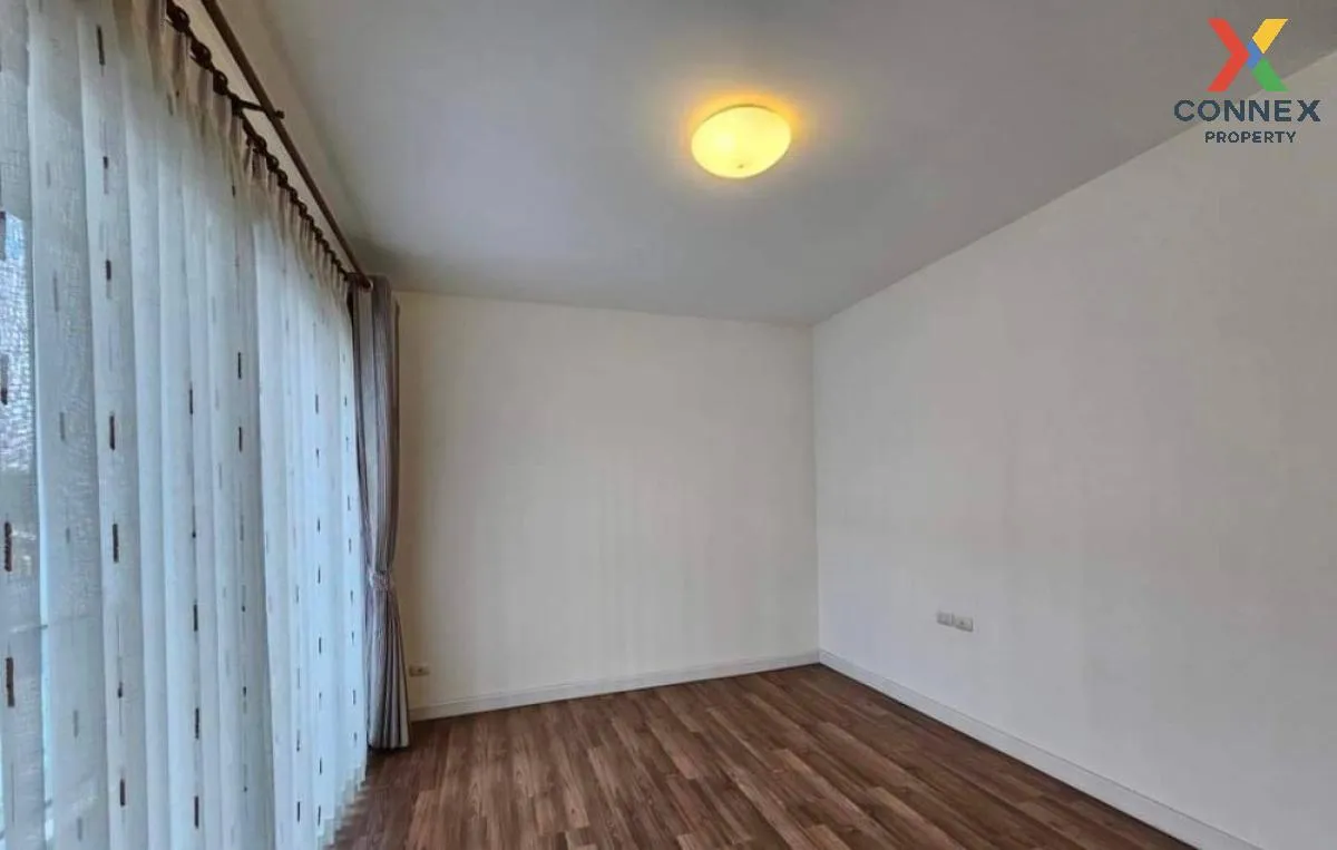 For Rent Townhouse/Townhome  , Town Avenue Merge Rattanathibet ,  4