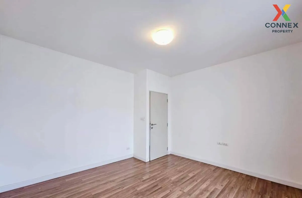 For Rent Townhouse/Townhome  , Town Avenue Merge Rattanathibet , 