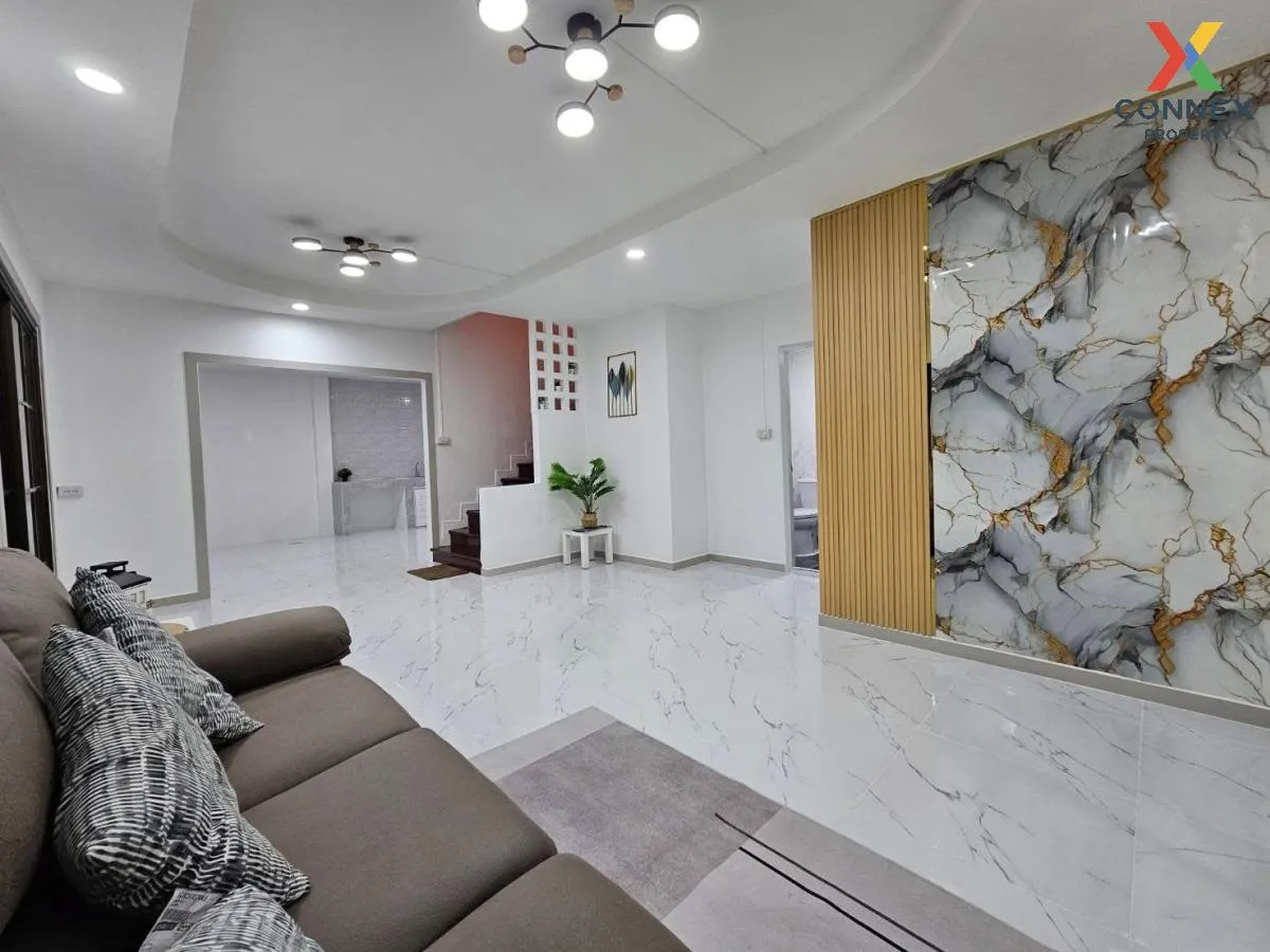 For Sale House , Baan Pruksa 14 A Bangbuathong , Bang Khu Rat , B