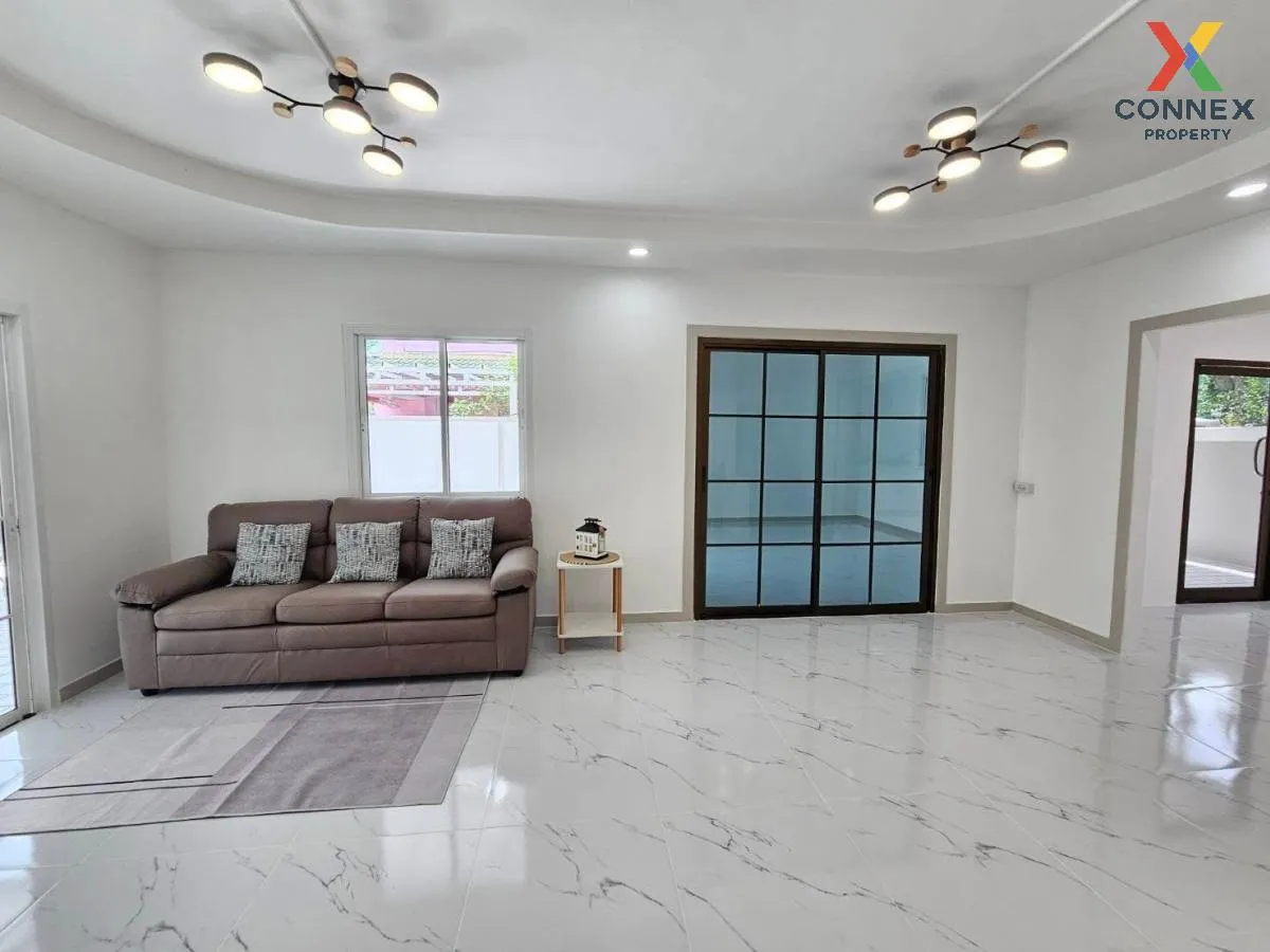 For Sale House , Baan Pruksa 14 A Bangbuathong , Bang Khu Rat , B