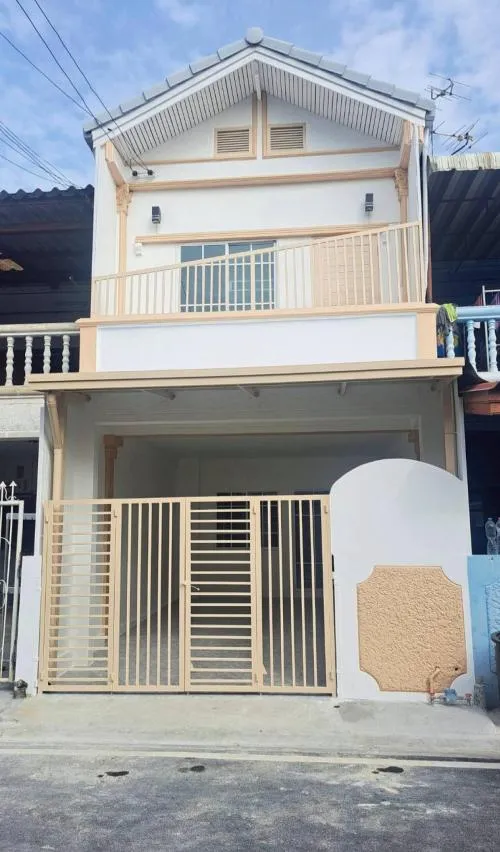 ขายทาวน์เฮ้าส์/ทาวน์โฮม  บ้านศิวภา รีโนเวทใหม่ ปากเกร็ด ปากเกร็ด นนทบุรี CX-125941