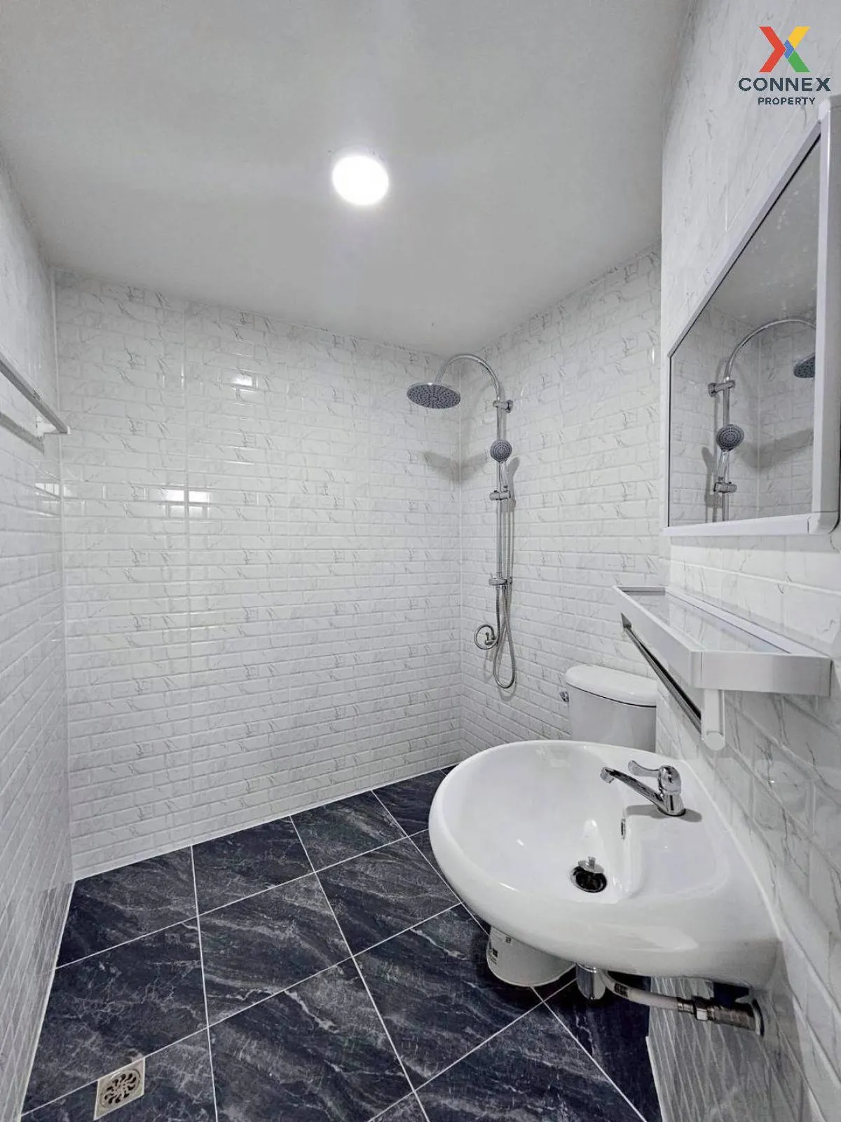 For Sale Townhouse/Townhome  , Baan Supakorn , corner unit , newl