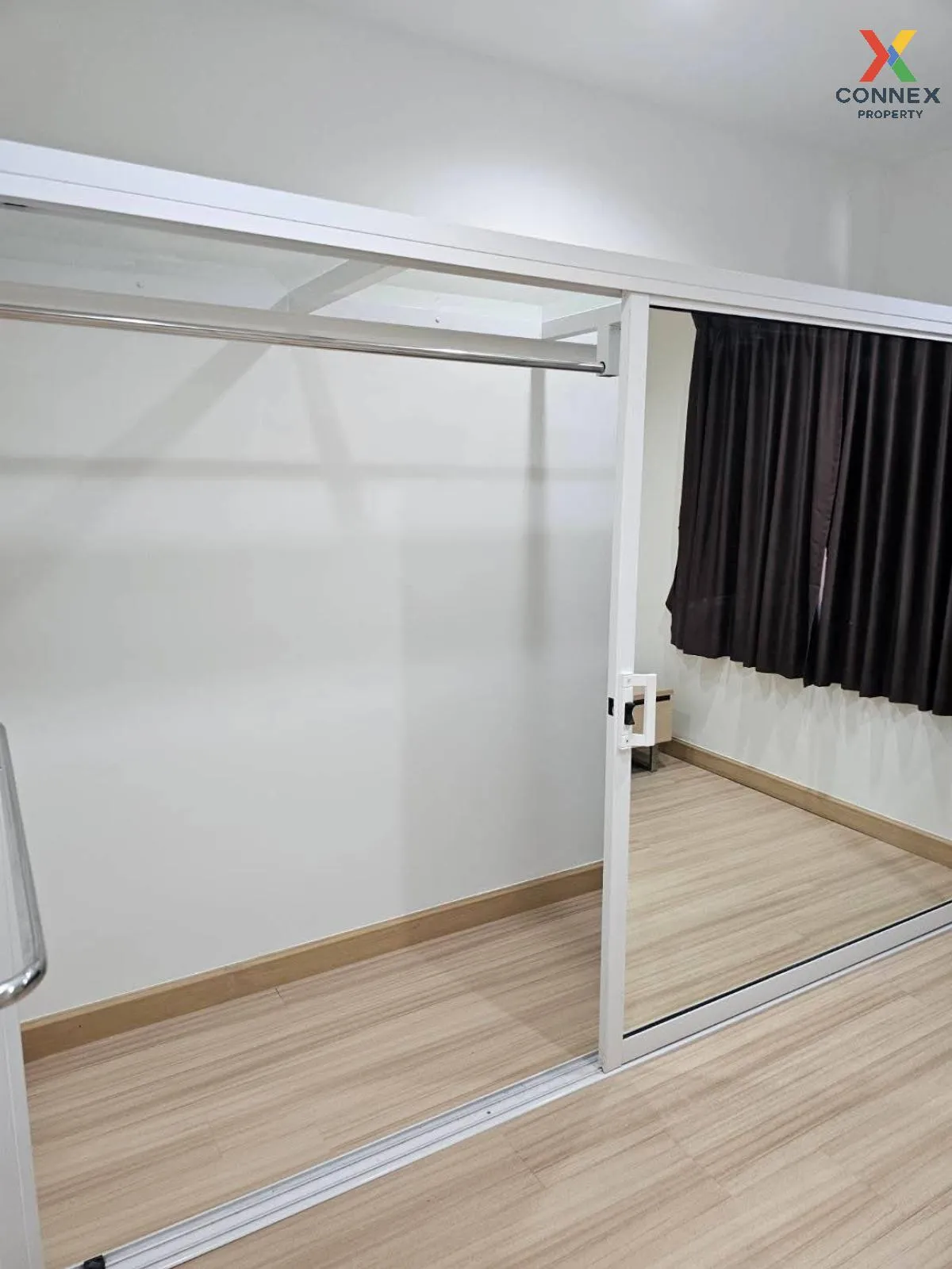 For Sale Townhouse/Townhome  , Nirun Ville 55 Srinakarin , wide f