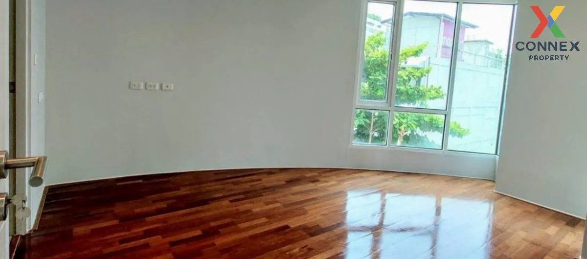 For Sale Condo , Beverly 33 , Duplex , nice view , high floor , c 2
