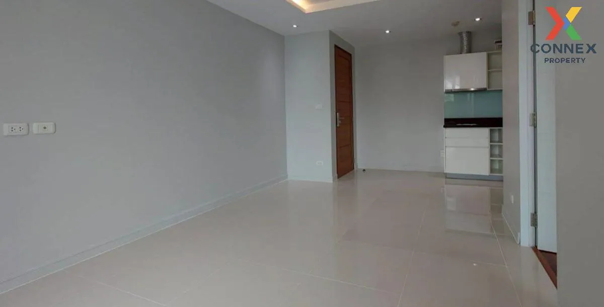 For Sale Condo , Beverly 33 , Duplex , nice view , high floor , c