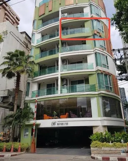For Sale Condo , Beverly 33 , Duplex , nice view , high floor , corner unit , wide frontage , newly renovated , BTS-Phrom Phong , Khlong Toei Nuea , Watthana , Bangkok , CX-125989