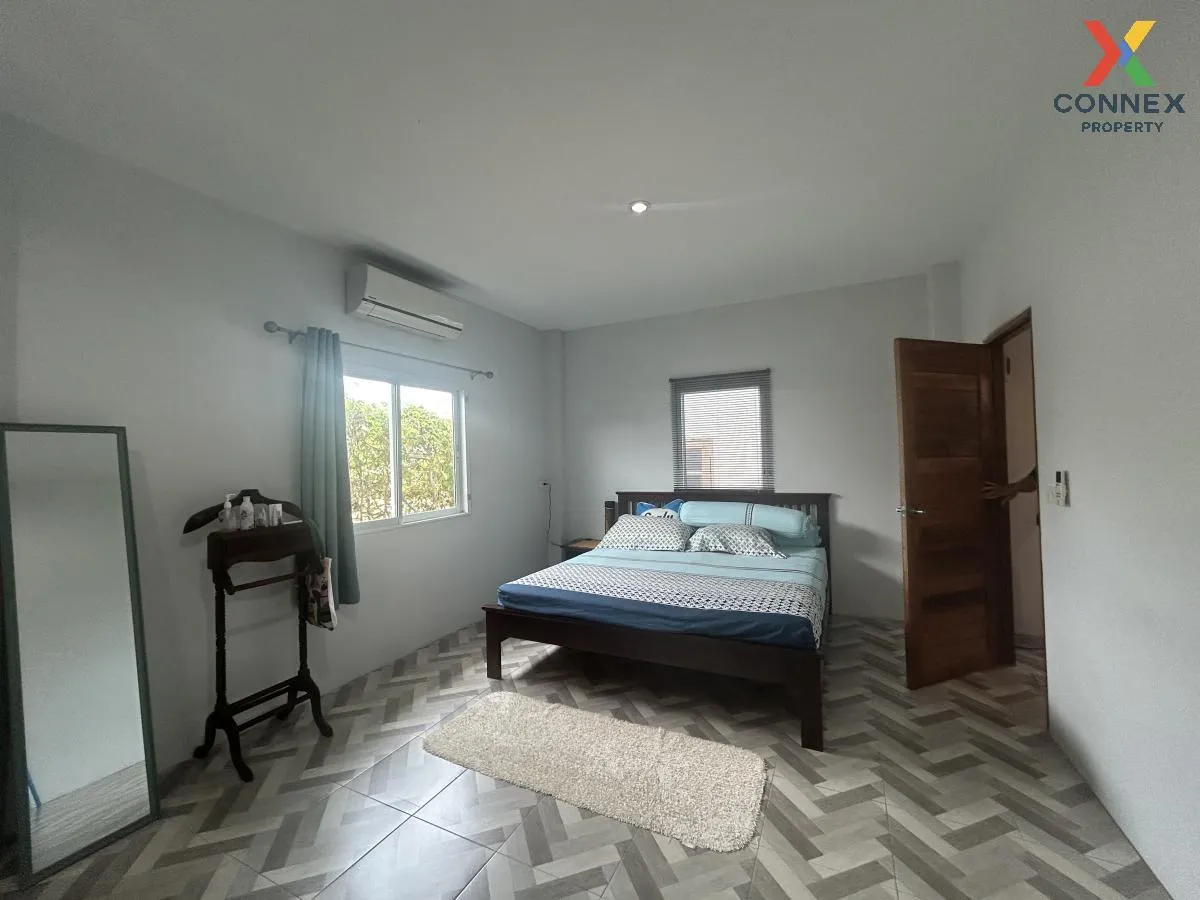 For Sale For sale: 2 bedroom, 2 bathroom single house, Soi Chamch 3